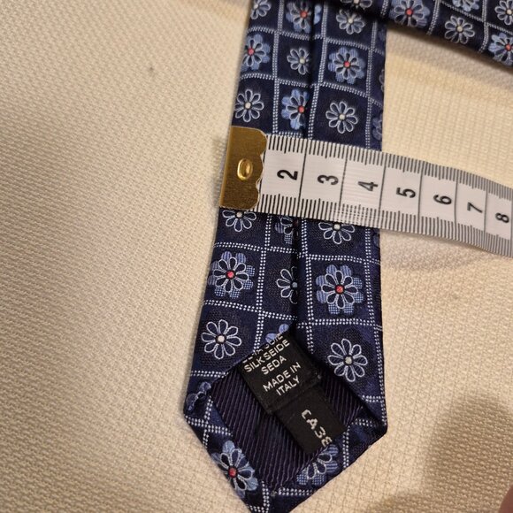 Ermenegildo Zegna Silk Tie - Picture 6 of 9